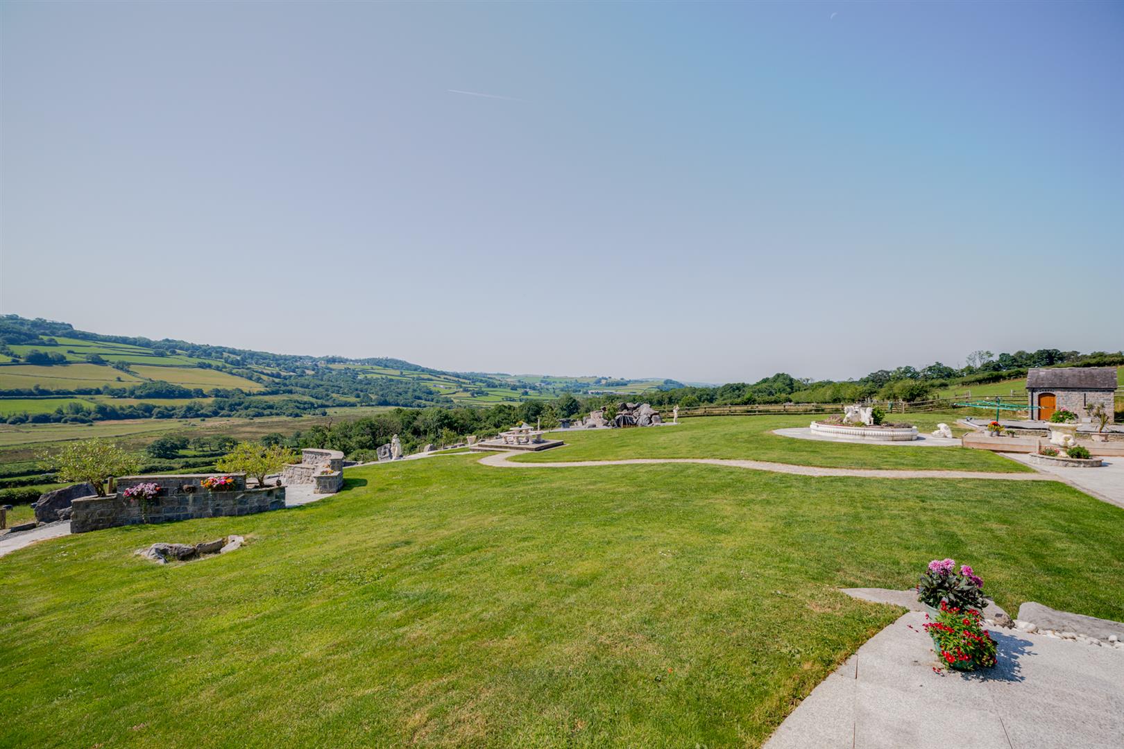 Pen Y Banc, Llangyndeyrn, Kidwelly, SA17 5ES